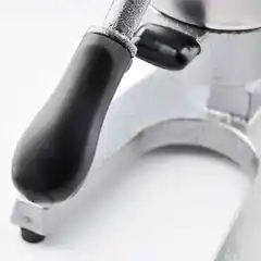 Цитрусовый соковыжиматель