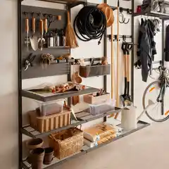 Решение для хранения садовых инструментов