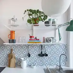 Настенная система полок