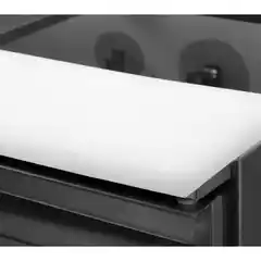 Стол холодильный 368 л 3 двери, 1365x700x876 мм