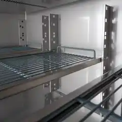 Холодильный стол 3-дверный, агрегат справа, V 417 л