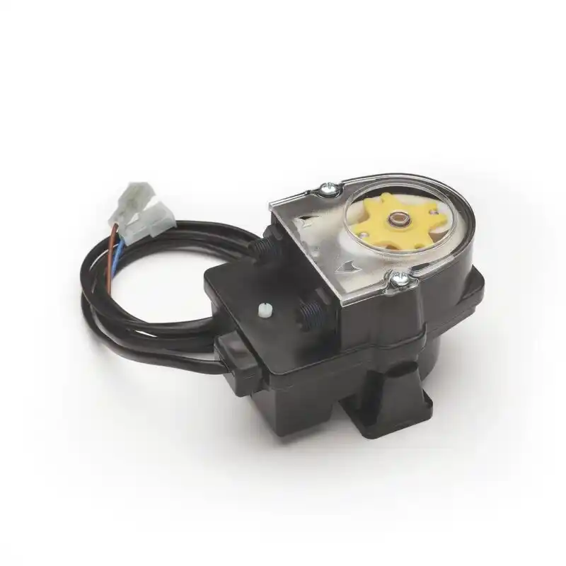 Dozator reglabil pentru detergent lichid, 230 V, 5 W, debit 0–1,5 l/h