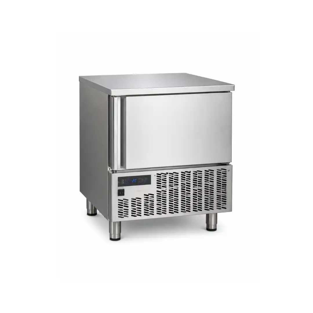 Blast chiller and freezer GN 1/1, 3 levels