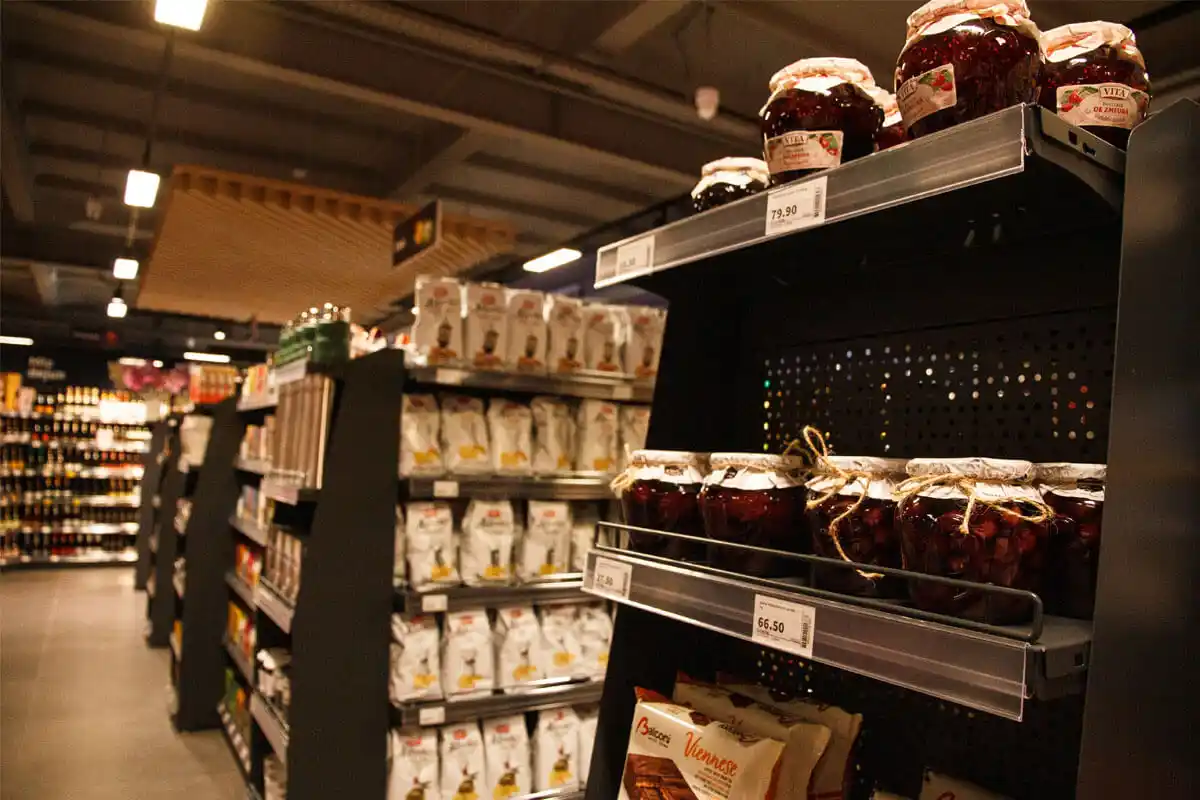 Alvi market, Telecentru