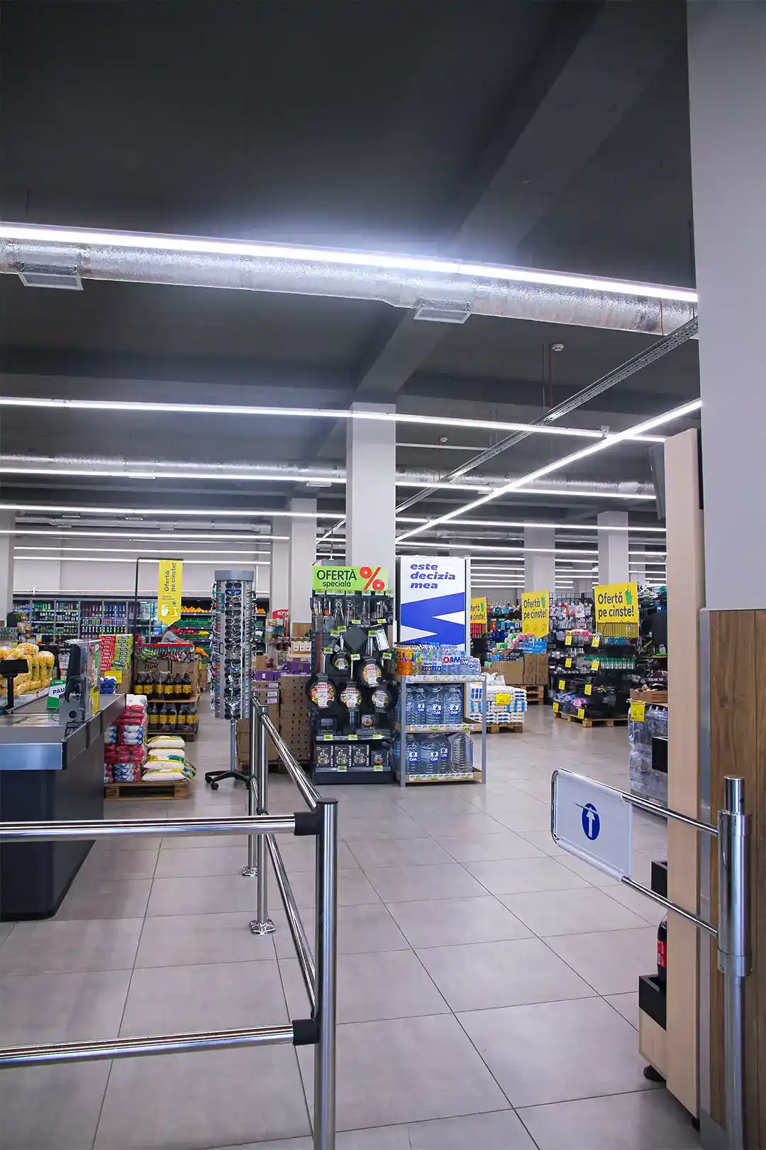 Local, Cricova