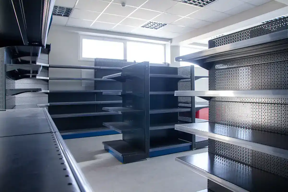 Bază de metal, CIMENT, Măgdăcești
