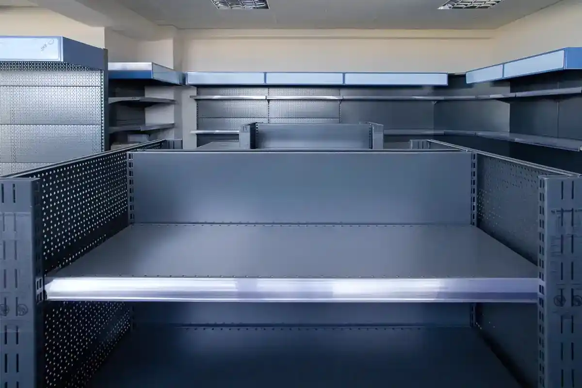 Bază de metal, CIMENT, Măgdăcești