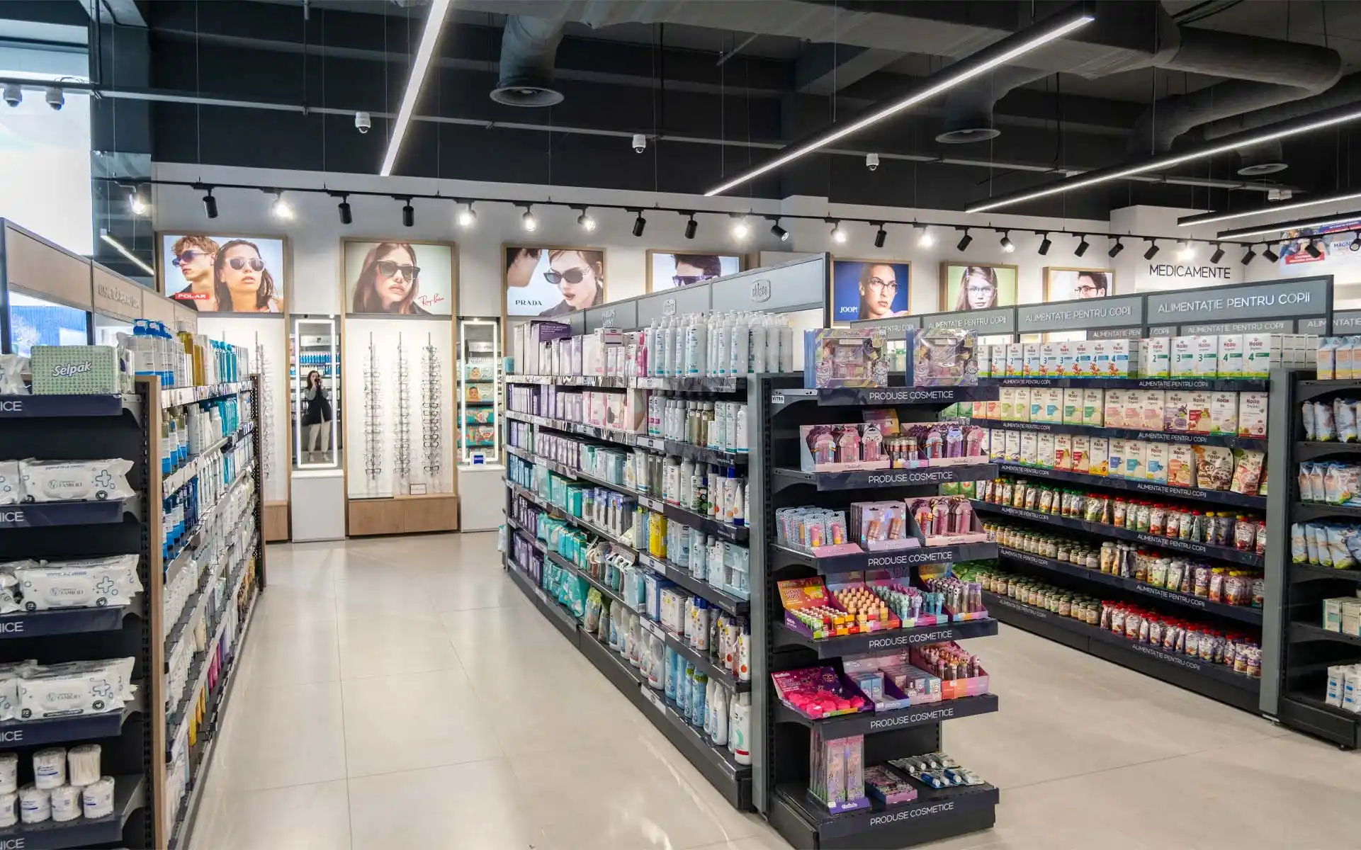 DITA Hyper Farmacie, Bălți