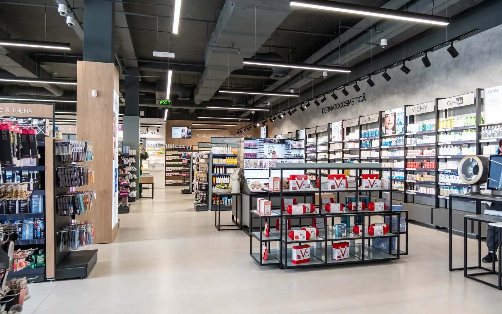 DITA Hyper Farmacie, Bălți