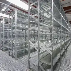 Профессиональная многоуровневая система хранения для складов Серия Walkways & Mezzanines