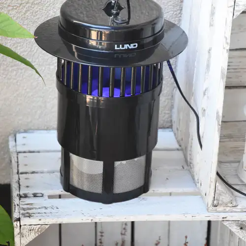 Лампа от насекомых с вентилятором УФ-А, 20 Вт