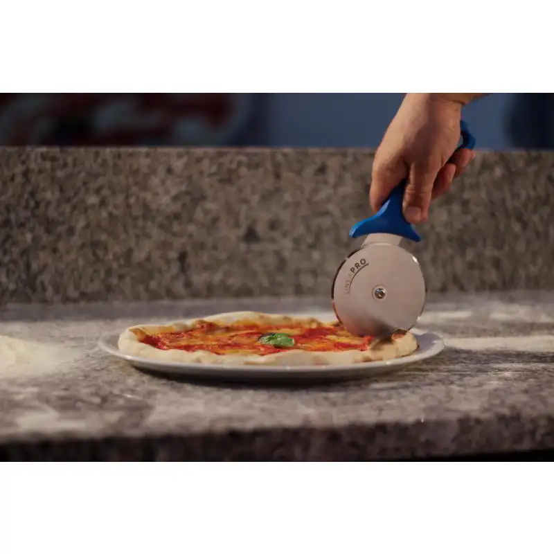 Нож для пиццы с фиксированной ручкой и колесом 100 мм