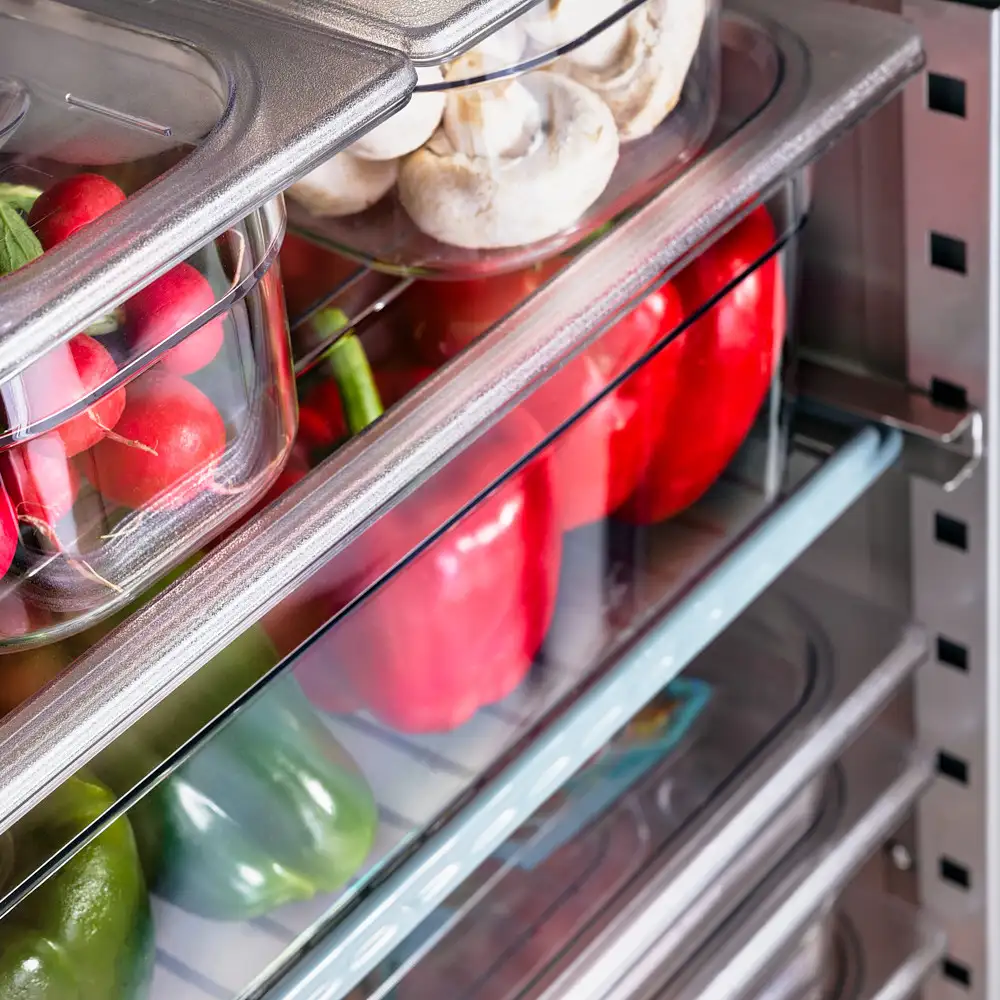 Шкаф холодильный нержавеющий на ножках, GN 2/1, V 600 л Stalgast