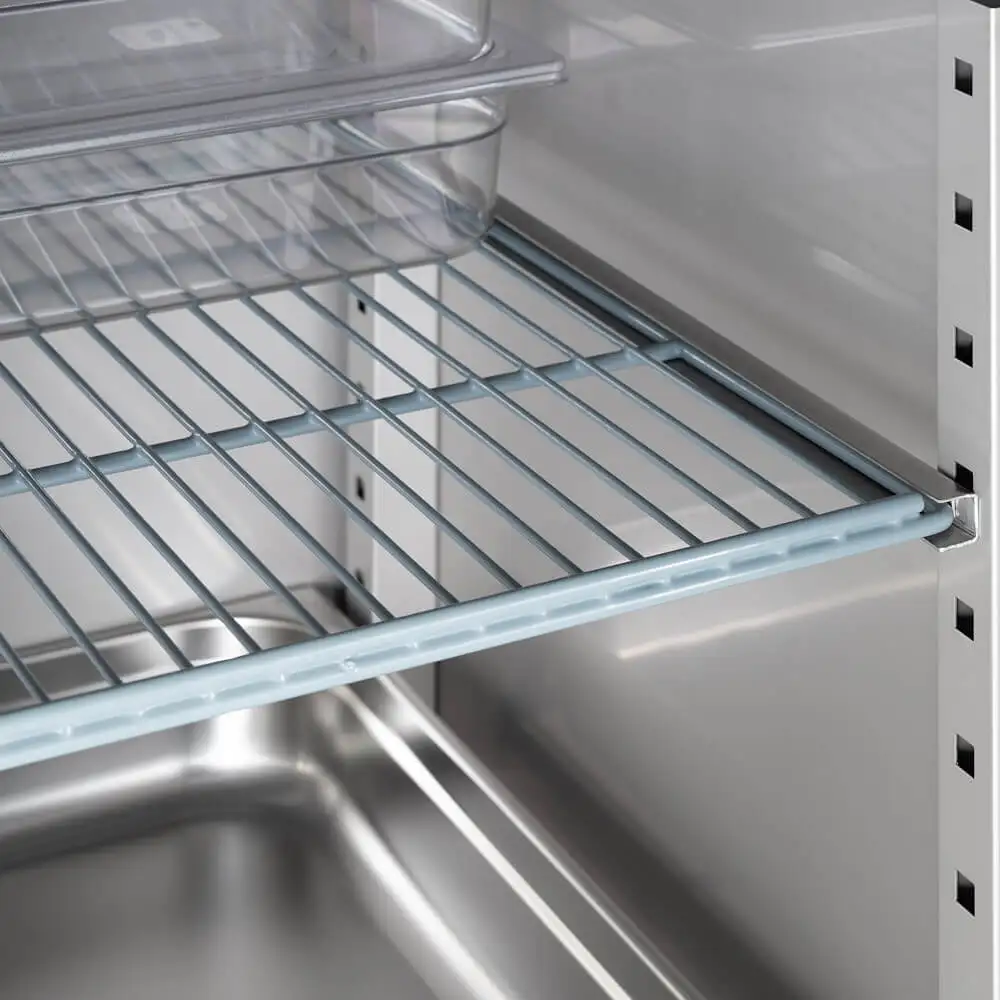 Шкаф холодильный нержавеющий на ножках, GN 2/1, V 600 л Stalgast