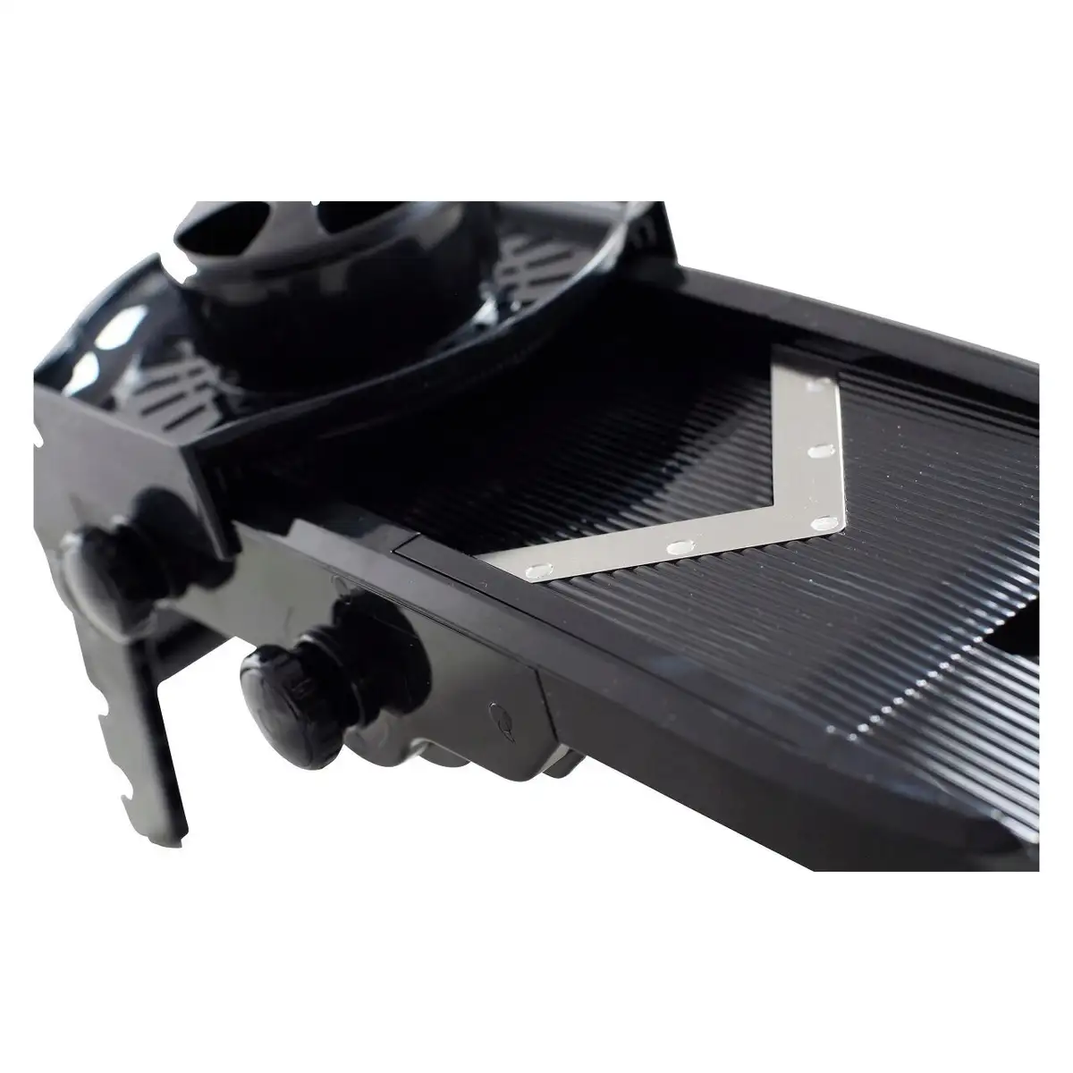 Многофункциональная мандолина-тёрка для овощей, 5 ножей, 130×335×75 мм