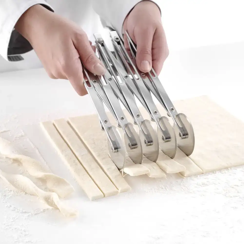 Тесторез с 5 роликами, регулируемая ширина нарезки — HENDI