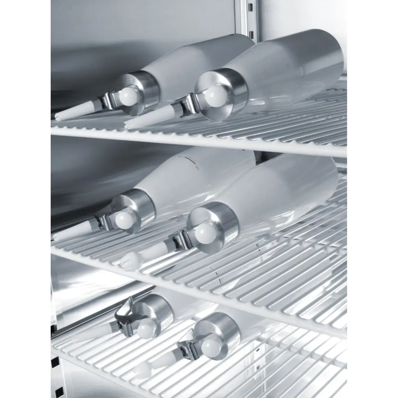 Аппарат для взбитых сливок Kitchen Line 0,5 л — HENDI