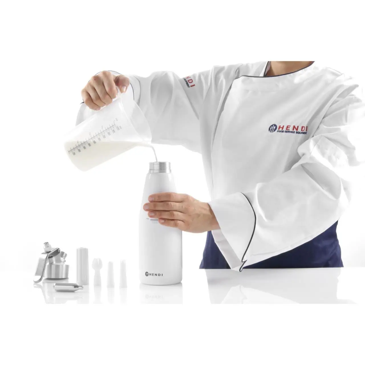 Аппарат для взбитых сливок Kitchen Line 0,5 л — HENDI