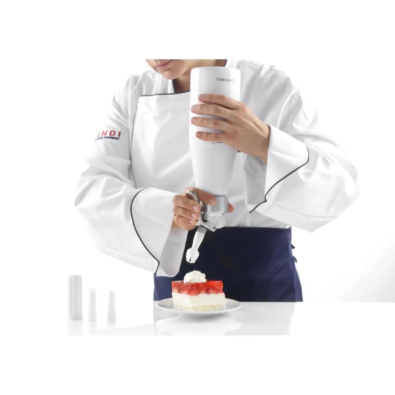 Аппарат для взбитых сливок Kitchen Line 0,5 л — HENDI