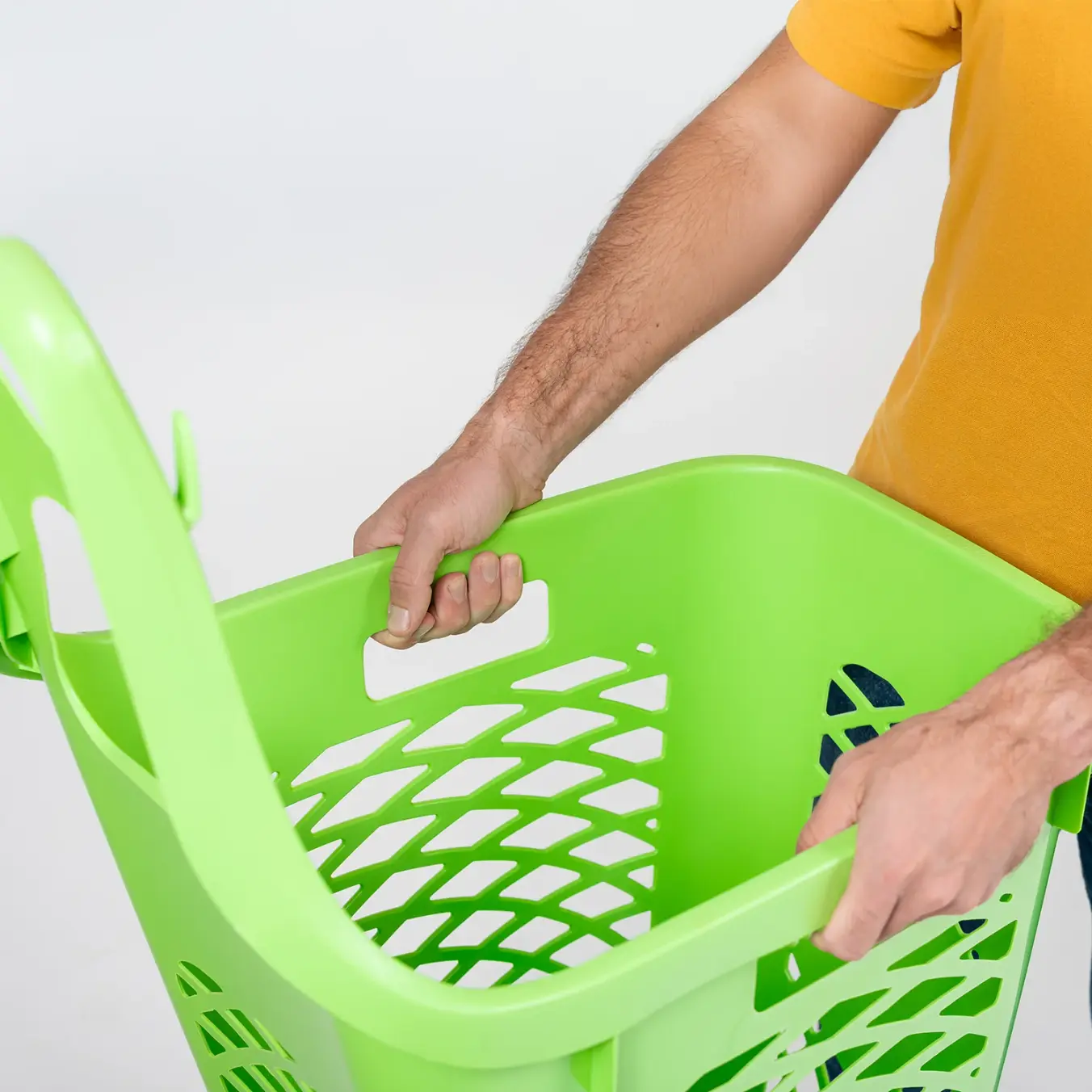 Покупательская корзина на колёсах Plastimark Slimmer 60 л — Синяя (RAL 5015)